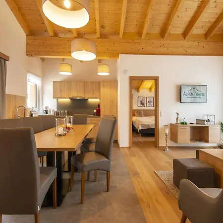 Penthouse With Balcony Wagrain