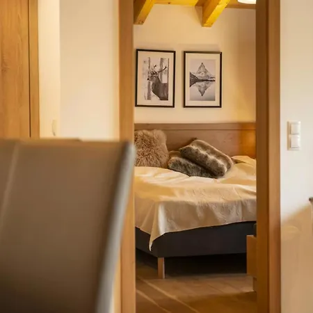 Penthouse In Near Grafenberg Lift Appartement